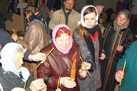 Ожидается доставка Благодатного огня в Орел в Пасхальную ночь