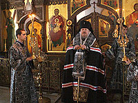 В среду 5-й седмицы Великого поста архиепископ Пантелеимон возглавил утреню с чтением Великого канона Андрея Критского и жития прп. Марии Египетской. 17 марта 2010 г.
