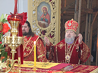 В пятницу Светлой Седмицы архиепископ Орловский и Ливенский Антоний совершил литургию в Успенском (Михаило-Архангельском) храме г. Орла. 25 апреля 2014 г.