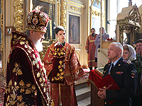 В день памяти своих небесных покровителей, Виленских мучеников Антония, Иоанна и Евстафия, архиепископ Орловский и Ливенский Антоний совершил литургию в Ахтырском соборе Орла. 27 апреля 2014 г.