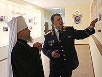 Митрополит Орловский и Болховский Антоний встретился с коллективом Следственного комитета Российской Федерации по Орловской области. 24 декабря 2014 г.