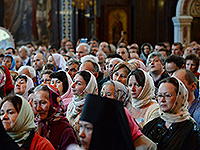 24 мая 2016 года, в день памяти святых равноапостольных Мефодия и Кирилла, учителей Словенских, Святейший Патриарх Московский и всея Руси Кирилл совершил Божественную литургию в кафедральном соборном Храме Христа Спасителя в Москве. В этот день празднуется День славянской письменности и культуры и тезоименитство Его Святейшества. В числе сослуживших Его Святейшеству — Высокопреосвященнейший митрополит Орловский и Болховский Антоний.