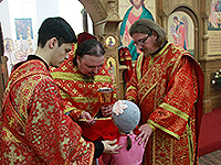 В Неделю 2-ю по Пасхе, о Фоме, митрополит Орловский и Болховский Антоний совершил Божественную литургию в Воскресенском храме мужского монастыря святого Кукши Мценского района. 8 мая 2016 г.