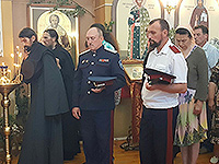 В День Святого Духа митрополит Орловский и Болховский Антоний в сослужении епископа Ливенского и Малоархангельского Нектария совершил Божественную литургию в Свято-Духовом мужском монастыре с. Задушное Новосильского района. 20 июня 2016 г.