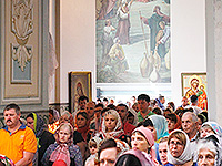 В праздник Успения Пресвятой Богородицы митрополит Орловский и Болховский Антоний возглавил Божественную литургию в Успенском (Михаило-Архангельском) храме г. Орла. 28 августа 2016 г.