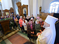 Во вторник Светлой Седмицы митрополит Орловский и Болховский Антоний в сослужении епископа Ливенского и Малоархангельского Нектария и епископа Мценского Алексия совершил литургию в Иверском храме Орла в честь его престольного праздника. 10 апреля 2018 г.