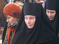 Архиерейское служение в день памяти преп. Серафима Саровского в Спасо-Преображенском соборе г. Болхова. 15 января 2012 г.