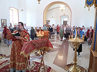 В Успенском храме с. Теличье установлен новый иконостас. 18 мая 2014 г.