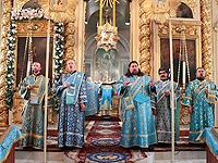 В день 275-летия со дня явления Ахтырской иконы Божией Матери архиепископ Орловский и Ливенский Антоний совершил Божественную литургию в Ахтырском кафедральном соборе Орла. 15 июля 2014 г.