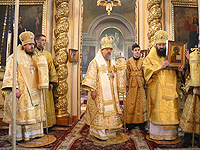 В Неделю 23-ю по Пятидесятнице митрополит Орловский и Болховский Антоний совершил литургию в Ахтырском соборе Орла в сослужении епископа Норильского и Туруханского Агафангела и епископа Ливенского и Малоархангельского Нектария. 16 ноября 2014 г.