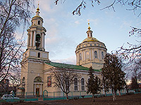В Неделю 4-ю Великого поста митрополит Орловский и Болховский Антоний совершил вечернее богослужение с чином Пассии в Михаило-Архангельском (Успенском) храме г. Орла. 22 марта 2015 г.