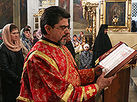 В ночь с 11 на 12 апреля 2015 года в Ахтырском кафедральном соборе Орла митрополит Орловский и Болховский Антоний совершил Пасхальные богослужения — полунощницу, крестный ход, Пасхальную заутреню и Божественную литургию свт. Иоанна Златоуста