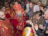 В ночь с 11 на 12 апреля 2015 года в Ахтырском кафедральном соборе Орла митрополит Орловский и Болховский Антоний совершил Пасхальные богослужения — полунощницу, крестный ход, Пасхальную заутреню и Божественную литургию свт. Иоанна Златоуста