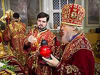 В ночь с 11 на 12 апреля 2015 года в Ахтырском кафедральном соборе Орла митрополит Орловский и Болховский Антоний совершил Пасхальные богослужения — полунощницу, крестный ход, Пасхальную заутреню и Божественную литургию свт. Иоанна Златоуста