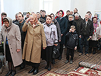 Митрополит Орловский и Болховский Антоний совершил чин великого освящения Воскресенского храма мужского монастыря святого Кукши Мценского района и Божественную литургию в новоосвященном храме. 19 апреля 2015 г.