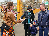 В Неделю 3-ю по Пасхе, святых жен-мироносиц, митрополит Орловский и Болховский Антоний совершил литургию в Богоявленском соборе города Орла. По окончанию богослужения на территории собора Архипастырь открыл праздник в рамках всероссийской молодежной православной акции «Любовь сорадуется Истине». 26 апреля 2015 г.