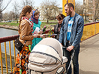 В Неделю 3-ю по Пасхе, святых жен-мироносиц, митрополит Орловский и Болховский Антоний совершил литургию в Богоявленском соборе города Орла. По окончанию богослужения на территории собора Архипастырь открыл праздник в рамках всероссийской молодежной православной акции «Любовь сорадуется Истине». 26 апреля 2015 г.