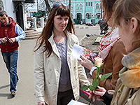 В Неделю 3-ю по Пасхе, святых жен-мироносиц, митрополит Орловский и Болховский Антоний совершил литургию в Богоявленском соборе города Орла. По окончанию богослужения на территории собора Архипастырь открыл праздник в рамках всероссийской молодежной православной акции «Любовь сорадуется Истине». 26 апреля 2015 г.