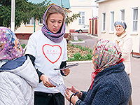 В Ливенской епархии прошел епархиальный праздник благотворительности «Белый цветок». 26 апреля 2015 г.