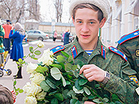 В Ливенской епархии прошел епархиальный праздник благотворительности «Белый цветок». 26 апреля 2015 г.