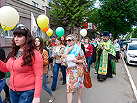 В Орле прошел крестный ход в защиту нерожденных детей. 1 июня 2015 г.