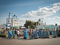 В праздник Успения Пресвятой Богородицы митрополит Орловский и Болховский Антоний в сослужении епископа Ливенского и Малоархангельского Нектария совершил Божественную литургию в Свято-Успенском мужском монастыре г. Орла. 28 августа 2015 г.