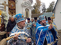 В праздник Иверской иконы Божией Матери епископ Ливенский и Малоархангельский Нектарий совершил Божественную литургию в храме Иверской иконы Божией Матери города Орла, приуроченную к престольному празднику храма. 26 октября 2015 г.