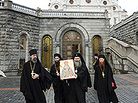 1 февраля 2016 года, в седьмую годовщину интронизации Святейшего Патриарха Московского и всея Руси Кирилла в кафедральном соборном Храме Христа Спасителя в Москве была совершена Божественная литургия. 2-3 февраля 2016 года в Зале церковных соборов кафедрального соборного Храма Христа Спасителя в Москве прошел Освященный Архиерейский Собор Русской Православной Церкви. В мероприятиях приняли участие Высокопреосвященнейший митрополит Орловский и Болховский Антоний и Преосвященнейший епископ Ливенский и Малоархангельский Нектарий