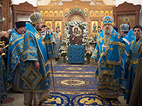 В день празднования Иверской иконе Божией Матери митрополит Орловский и Болховский Антоний совершил в сослужении епископа Ливенского и Малоархангельского Нектария Божественную литургию в храме Иверской иконы Божией Матери г. Орла (Архиерейском подворье Ливенской епархии). 25 февраля 2016 г.
