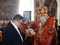 В Неделю 1-ю Великого поста, Торжества Православия, митрополит Орловский и Болховский Антоний совершил литургию и чин Торжества Православия в Ахтырском кафедральном соборе Орла. 20 марта 2016 г.