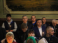 В ночь с 30 апреля на 1 мая 2016 года в Ахтырском кафедральном соборе Орла митрополит Орловский и Болховский Антоний совершил Пасхальные богослужения — полунощницу, крестный ход, Пасхальную заутреню и Божественную литургию свт. Иоанна Златоуста