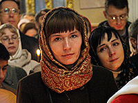 В ночь с 30 апреля на 1 мая 2016 года в Ахтырском кафедральном соборе Орла митрополит Орловский и Болховский Антоний совершил Пасхальные богослужения — полунощницу, крестный ход, Пасхальную заутреню и Божественную литургию свт. Иоанна Златоуста