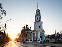 В ночь с 30 апреля на 1 мая 2016 года в Ахтырском кафедральном соборе Орла митрополит Орловский и Болховский Антоний совершил Пасхальные богослужения — полунощницу, крестный ход, Пасхальную заутреню и Божественную литургию свт. Иоанна Златоуста