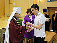 Митрополит Орловский и Болховский Антоний встретится с педагогами и учащимися школы № 22 города Орла. 13 мая 2016 г.