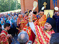В день памяти прпп. сщмч. Кукши, просветителя вятичей, митрополит Орловский и Болховский Антоний в сослужении епископа Ливенского и Малоархангельского Нектария совершил литургию в мужском монастыре во имя святого Кукши Мценского района. 9 сентября 2015 г.