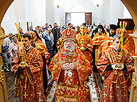 В день памяти прпп. сщмч. Кукши, просветителя вятичей, митрополит Орловский и Болховский Антоний в сослужении епископа Ливенского и Малоархангельского Нектария совершил литургию в мужском монастыре во имя святого Кукши Мценского района. 9 сентября 2015 г.