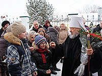 В праздник Собора новомучеников и исповедников Церкви Русской, Неделю о мытаре и фарисее, митрополит Орловский и Болховский Антоний совершил литургию в Ахтырском кафедральном соборе Орла. 5 февраля 2017 г.