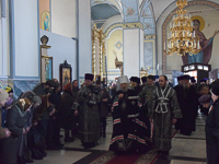 В Неделю 5-ю Великого поста митрополит Орловский и Болховский Антоний совершил богослужение с чином Пассии в храме Смоленской иконы Божией Матери г. Орла. 25 марта 2018 г.