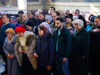 Митрополит Орловский и Болховский Антоний совершил в Великий Четверг в Ахтырском кафедральном соборе Орла Божественную литургию Святителя Василия Великого. 5 апреля 2018 г.