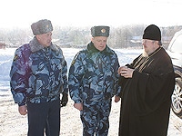 Архиепископ Пантелеимон поздравил заключенных ИК-6 в п. Шахово с Рождеством Христовым, 6 января 2010 г.