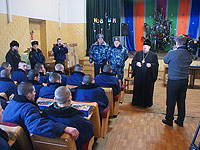 Архиепископ Пантелеимон поздравил заключенных ИК-6 в п. Шахово с Рождеством Христовым, 6 января 2010 г.