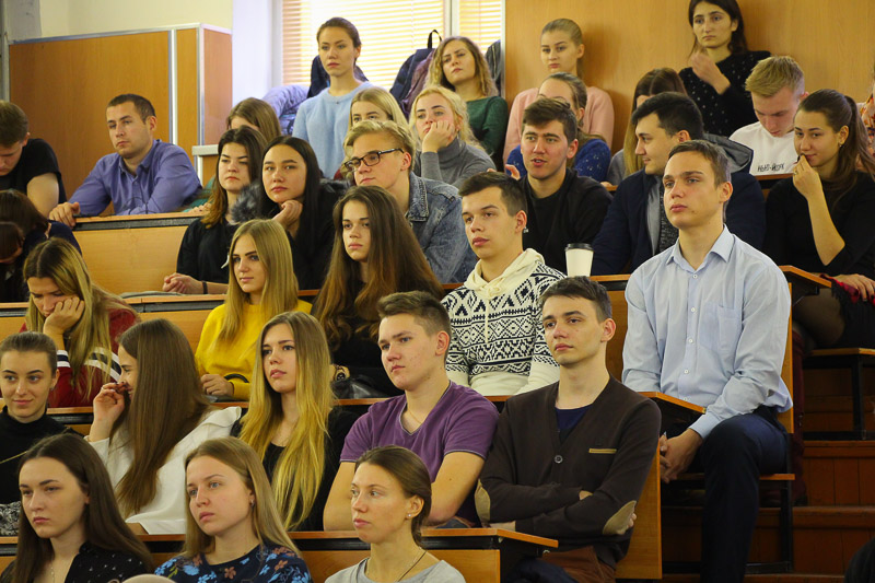 Внучатый племянник святителя Луки (Войно-Ясенецкого) Владимир Лисичкин прочитал лекцию в Орле
